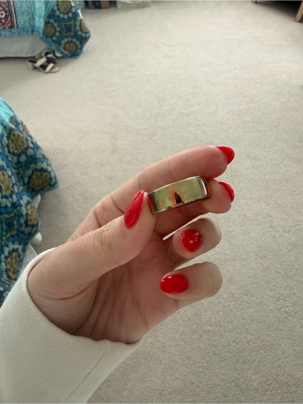 Oura size 7 gold 4th gen ring